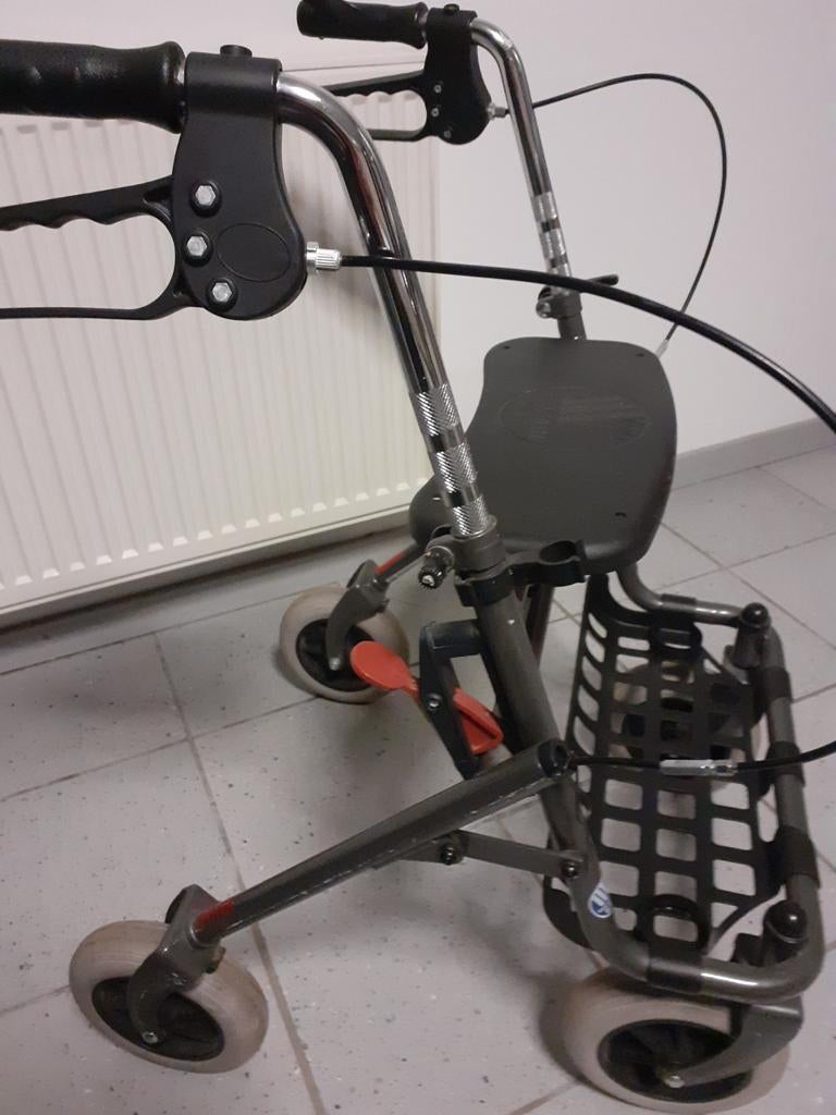 Rollator, Ophalen, Opvouwbaar, Zo goed als nieuw