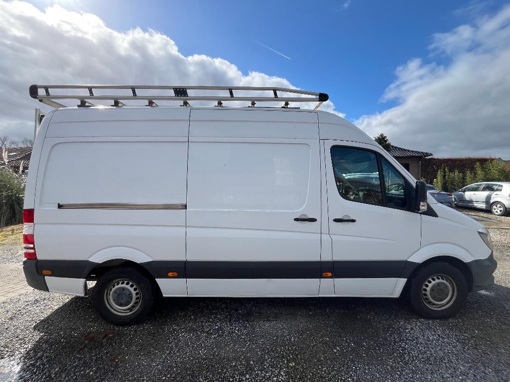 Mercedes 113 sprinter, Zwart, 4 cilinders, Wit, Bedrijf