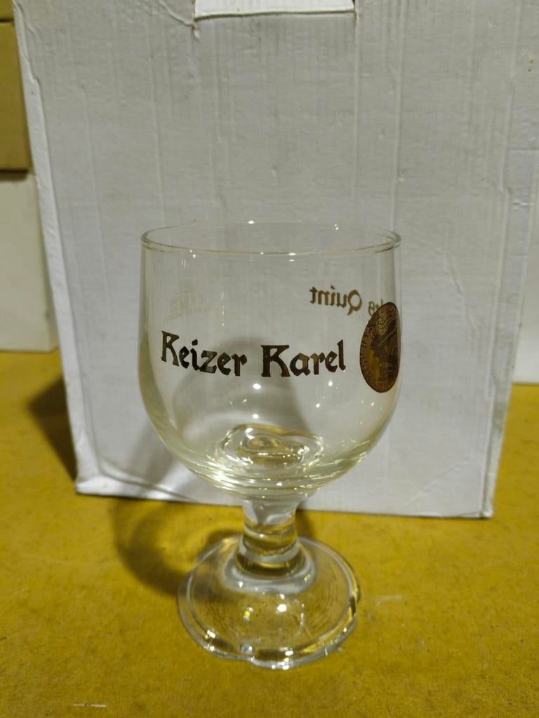 18 Keizer Karel glazen, Verzamelen, Biermerken, Ophalen