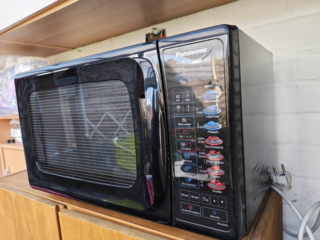 Four à micro-ondes, qualité Panasonic, Moins de 45 cm, Enlèvement, Utilisé, Micro-ondes