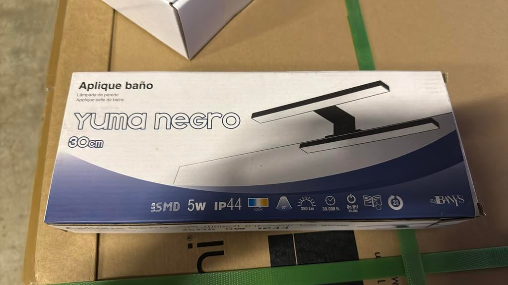 Applique LED noir pour miroir salle de bain, Bricolage & Construction, Sanitaire, Enlèvement, Neuf, Chrome, Autres types