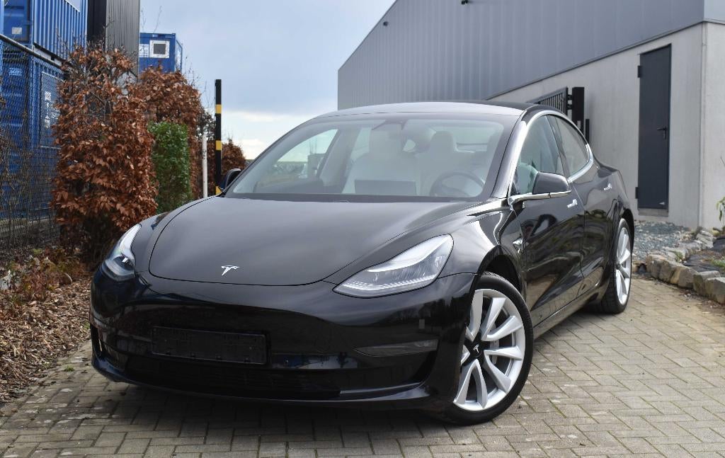 Tesla Model 3 50 kWh Standard Range Plus, Auto's, Tesla, Euro 6, Zwart, 5 zetels, Te koop