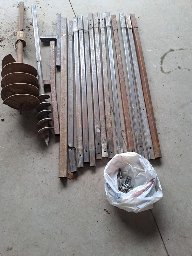 Tarière 85mm et 190mm, Enlèvement