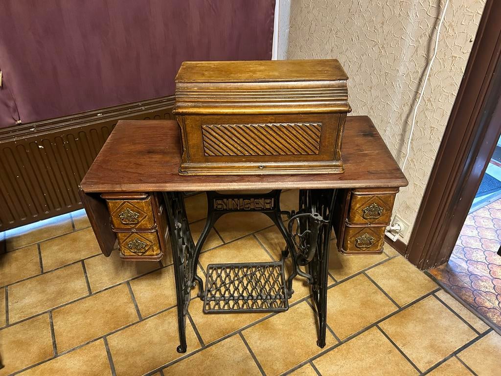 Ancienne machine à coudre Singer, Ophalen