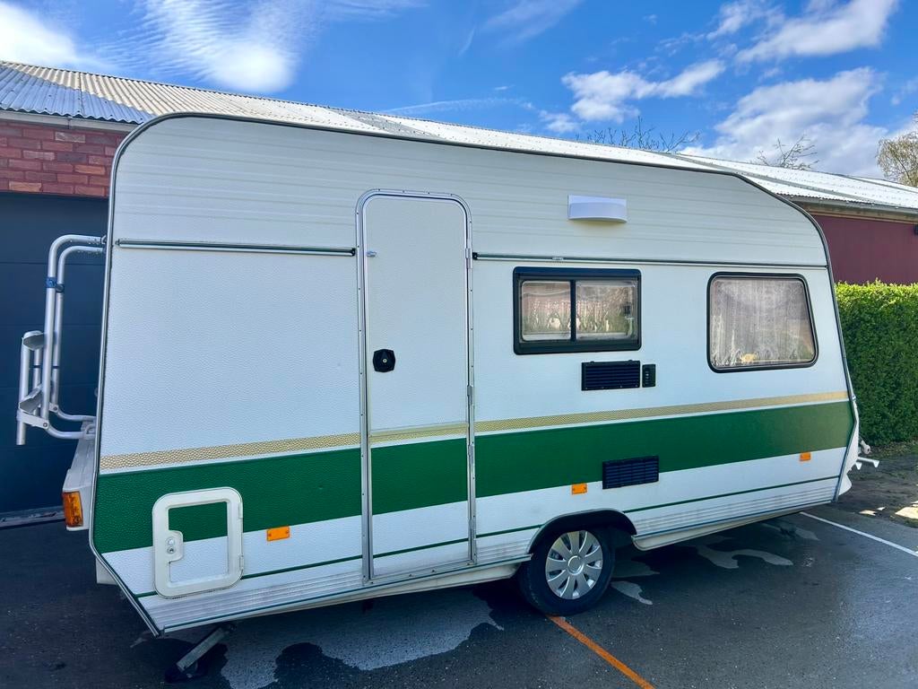 Caravan chateau 430, Caravans en Kamperen, Caravans, Chateau, Koelkast, Particulier, Tot en met 4