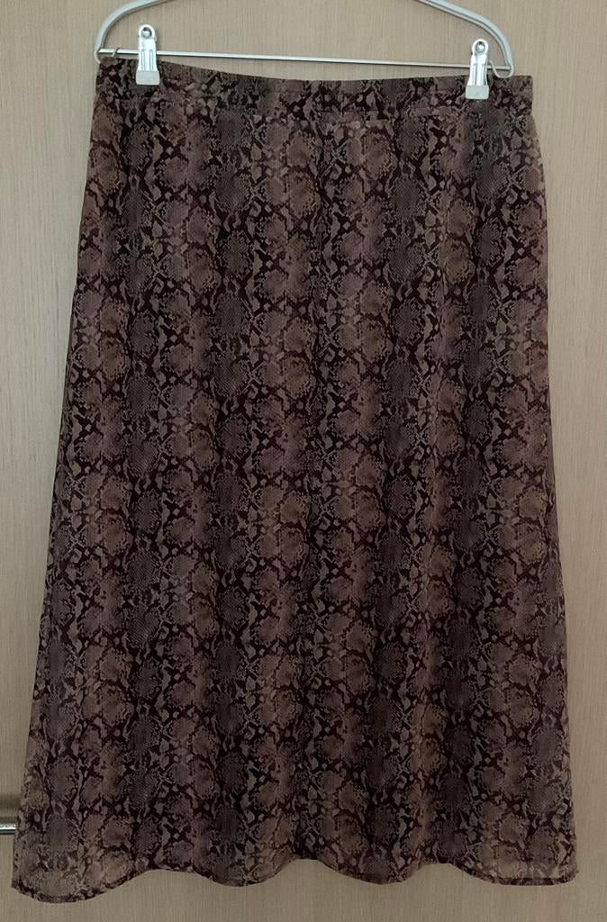 Jupe Gigue taille 42/44, Vêtements | Femmes, Jupes, Taille 42/44 (L), Autres couleurs, Comme neuf, Enlèvement