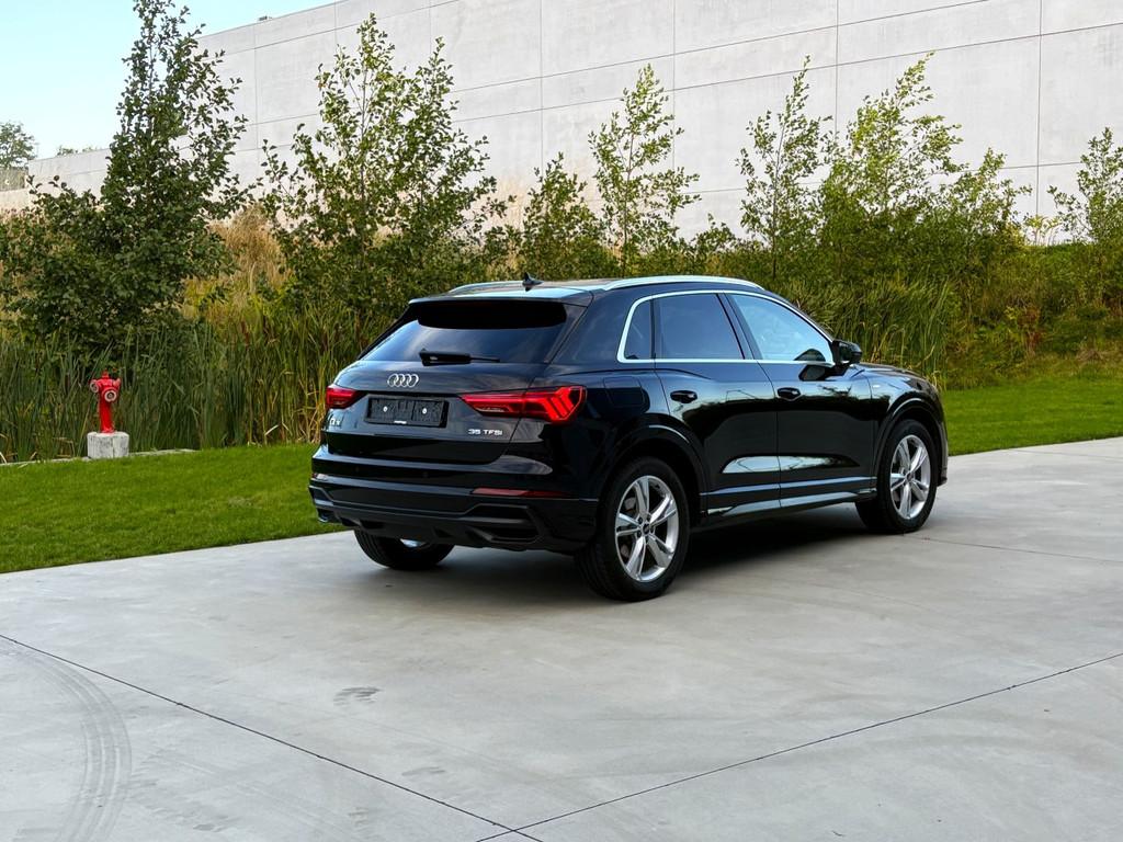 Audi Q3 35 TFSI 2x S line Autom Pano Kamera Trekh Top!, Auto's, 4 cilinders, Zwart, Leder, 5 zetels