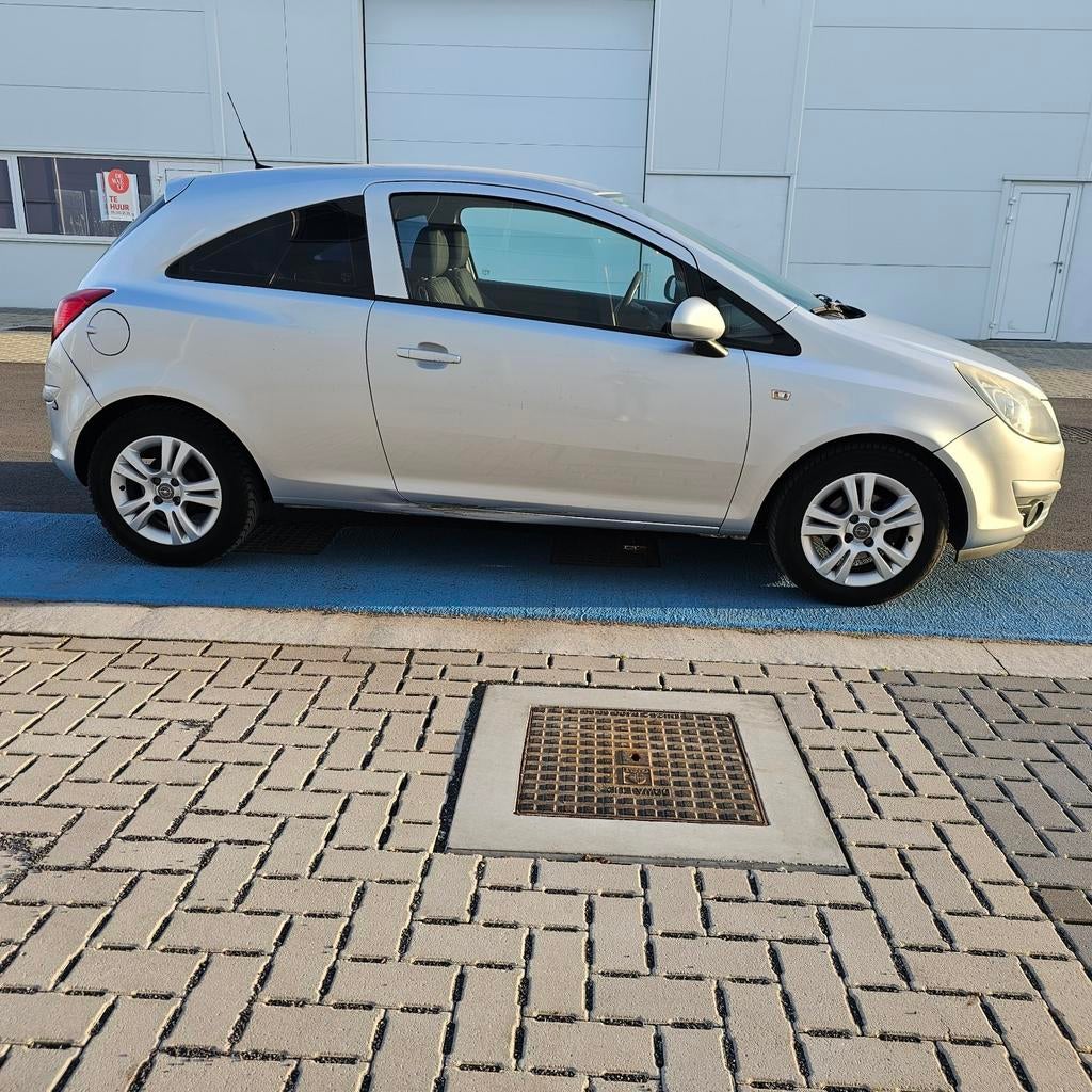 Opel Corsa D automaat met keuring voor verkoop, Auto's, Automaat, Bedrijf, Cruise Control, Corsa