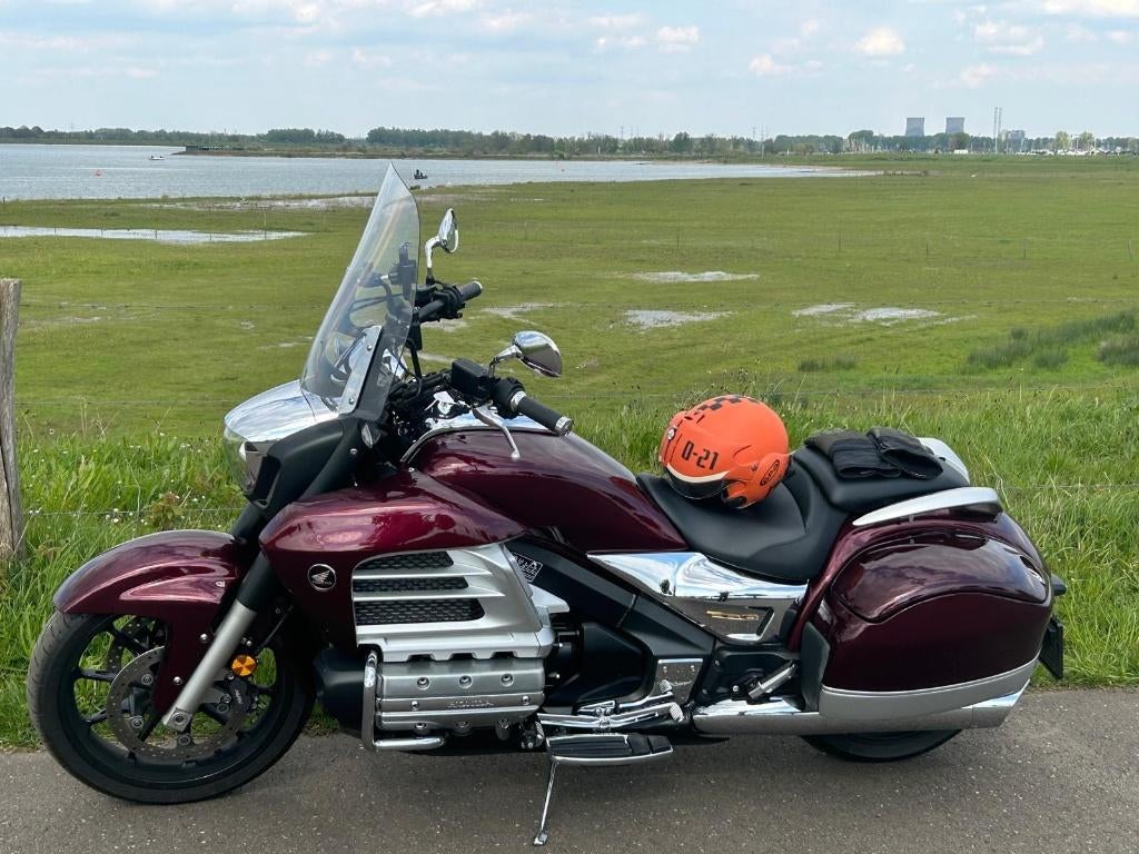 Honda F6C à vendre, Motos, Tourisme, Plus de 35 kW, Particulier, Transmission par cardan