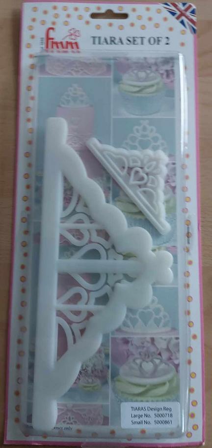 FMM Tiara Cutter Set/2, Ophalen of Verzenden, Zo goed als nieuw, Taarten of Cupcakes, Overige typen