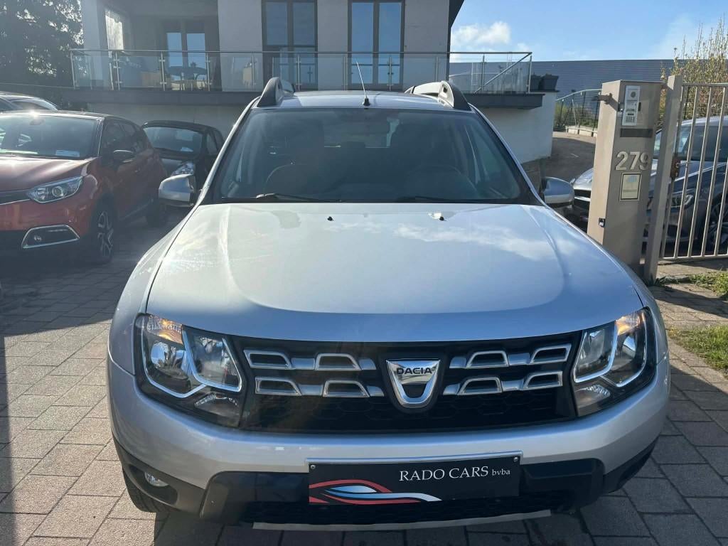 Dacia Duster benzine Van 2015, Auto's, Dacia, Euro 5, Duster, Bedrijf, Zilver of Grijs