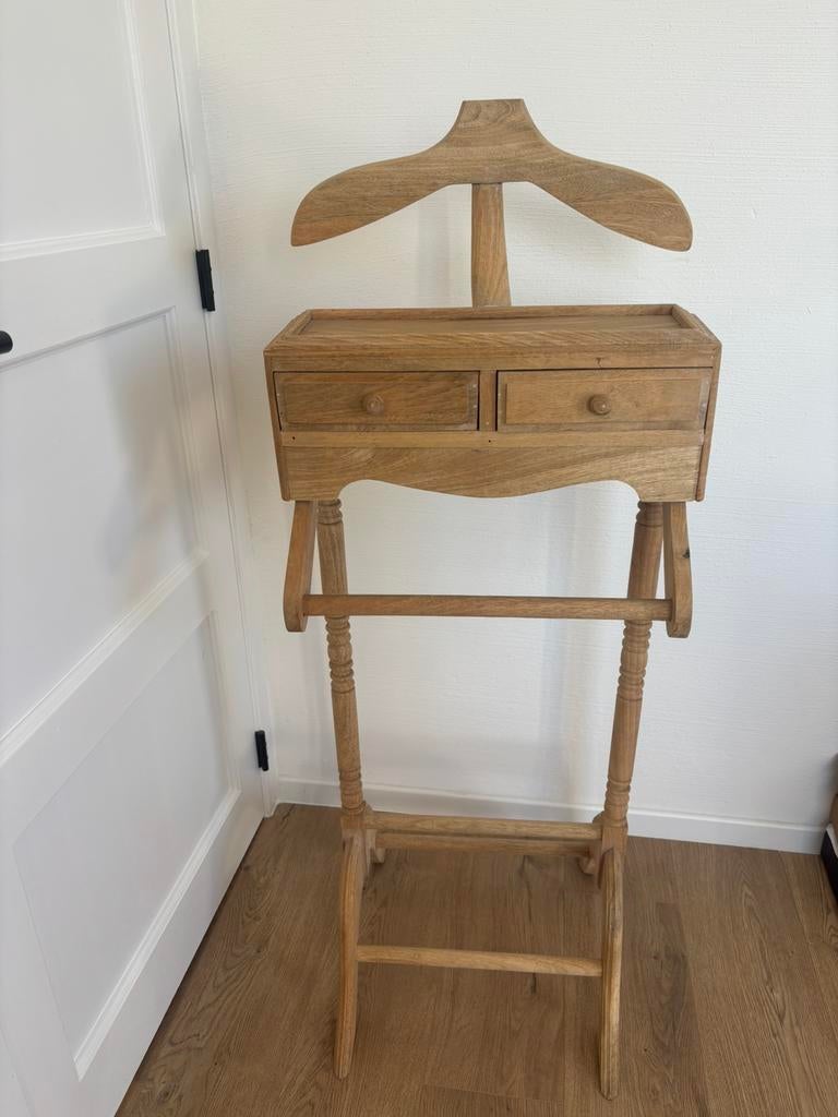 Kapstok, Ophalen, Zo goed als nieuw