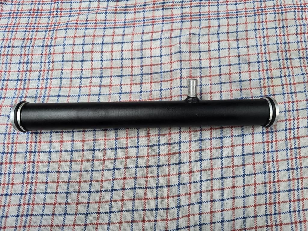 Tuyauterie du réfrigérant VR6 OEM 021 121 085 E, Enlèvement, Neuf, Volkswagen