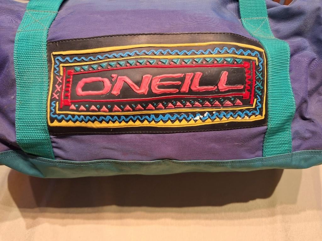 Sportzak Vintage O’Neill’s Sports Bag 90’s. Nieuwe prijs!!!, Handtassen en Accessoires, Tassen | Sporttassen, Ophalen