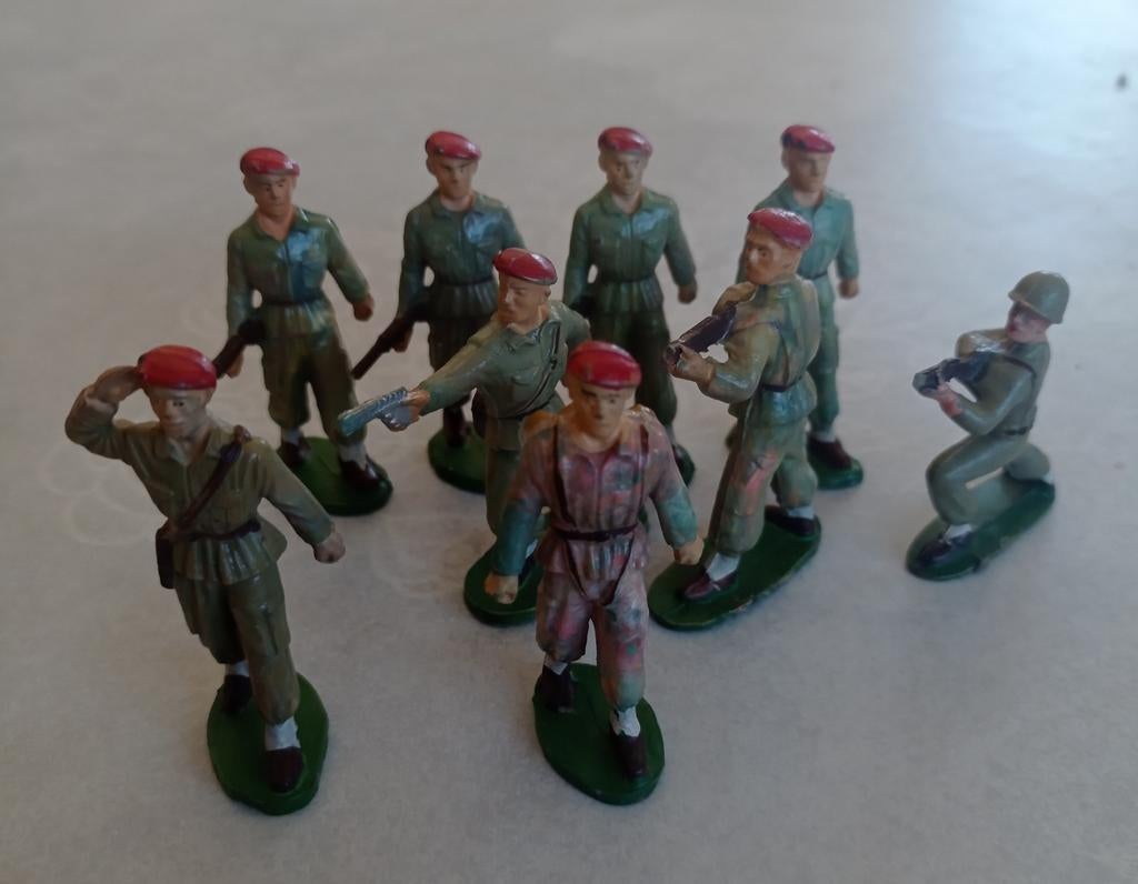 Lot 8 soldats starlux militaires français, Verzenden