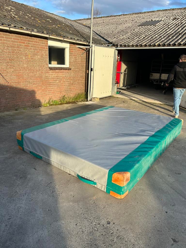 Grote valmat 200x300x30cm - meerdere beschikbaar, Sport en Fitness, Turnen, Ophalen, Zo goed als nieuw, Grijs