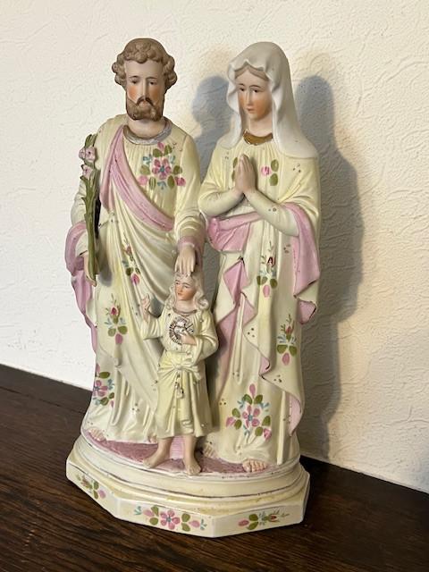 Ancienne figurine de la Sainte Famille en biscuit, Antiquités & Art, Enlèvement