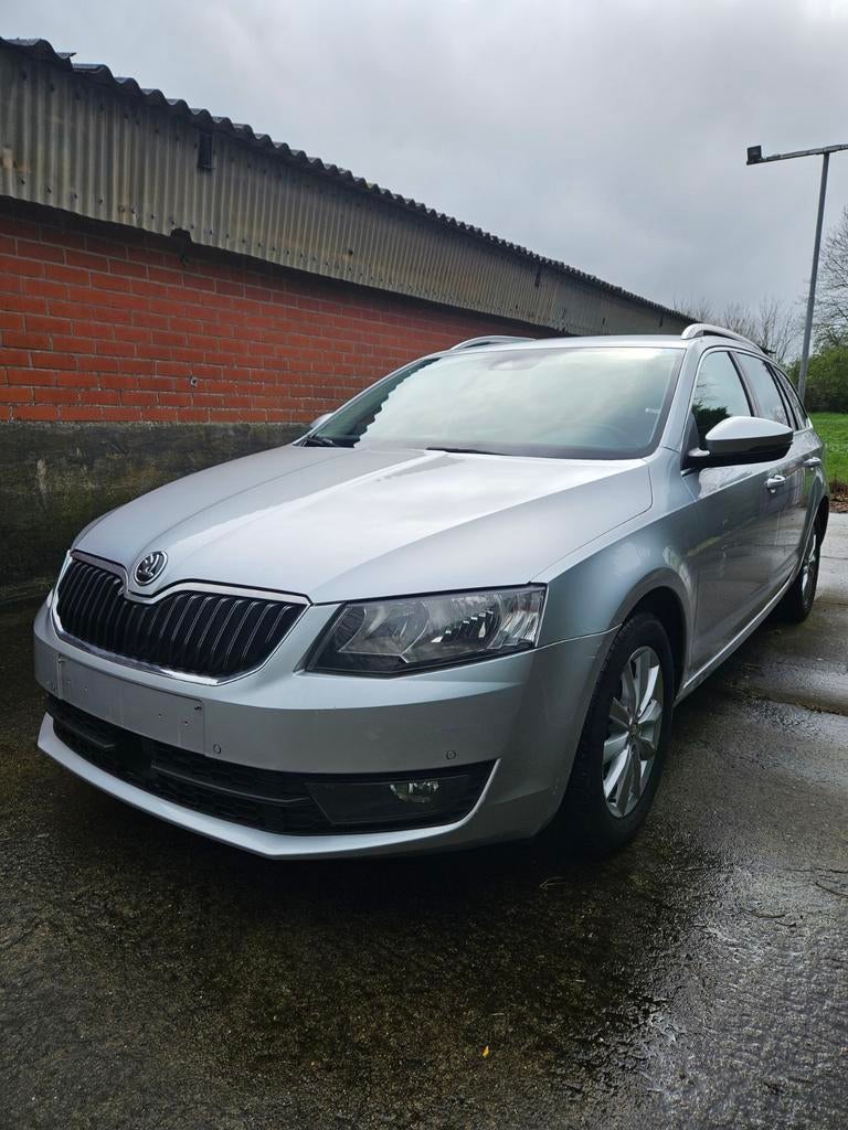 Skoda Octavia Braek 1.4 benzine⛽️ CNG, Auto's, Skoda, Leder en Stof, Bedrijf, 81 kW, Zilver of Grijs