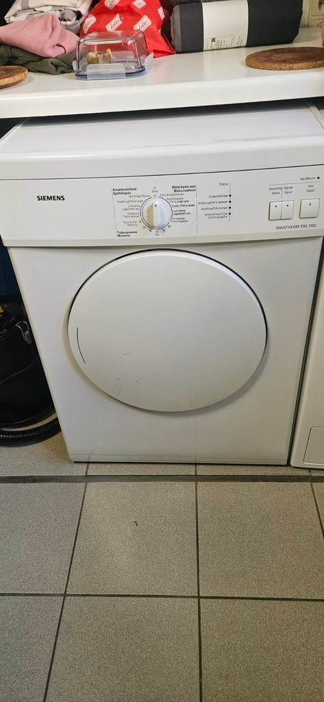 Droogkast Siemens, Elektronische apparatuur, Droogkasten, Ophalen