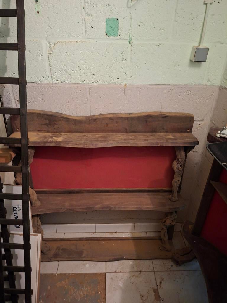 Bar vintage, Enlèvement