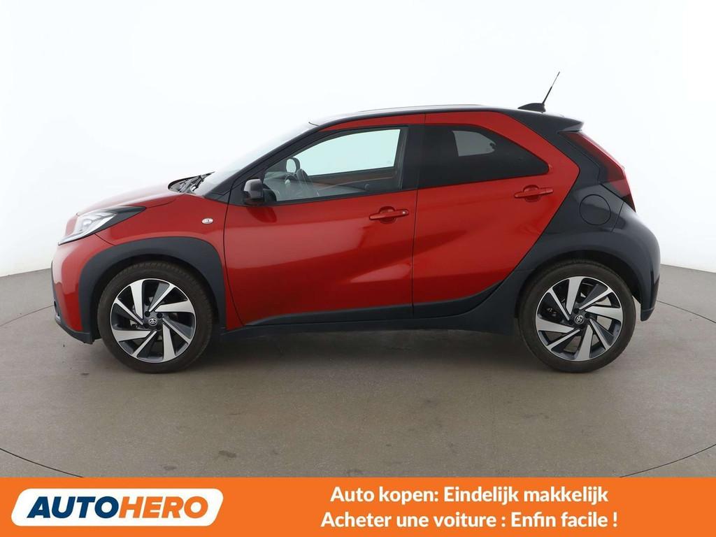 Toyota Aygo X 1.0 Play (année de construction 2022), Autos, Toyota, Rouge, 998 cm³, Euro 6, 110 g/km