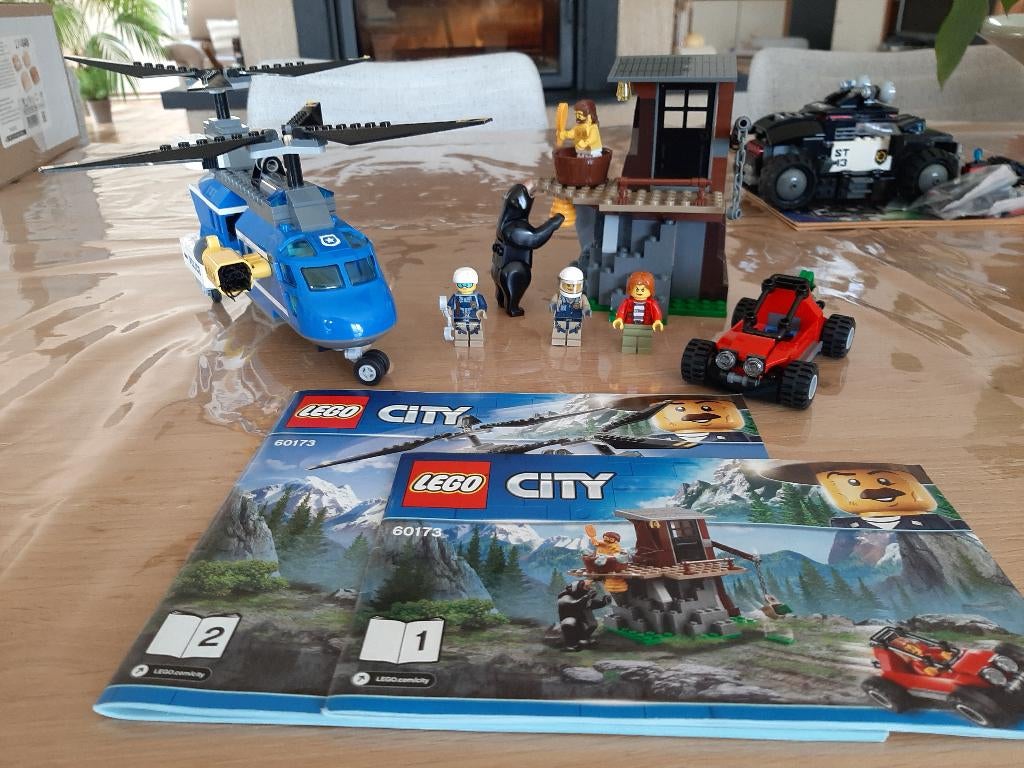 Lego City Police set 60173 Mountain Arrest, Kinderen en Baby's, Speelgoed | Duplo en Lego, Zo goed als nieuw, Lego, Complete set