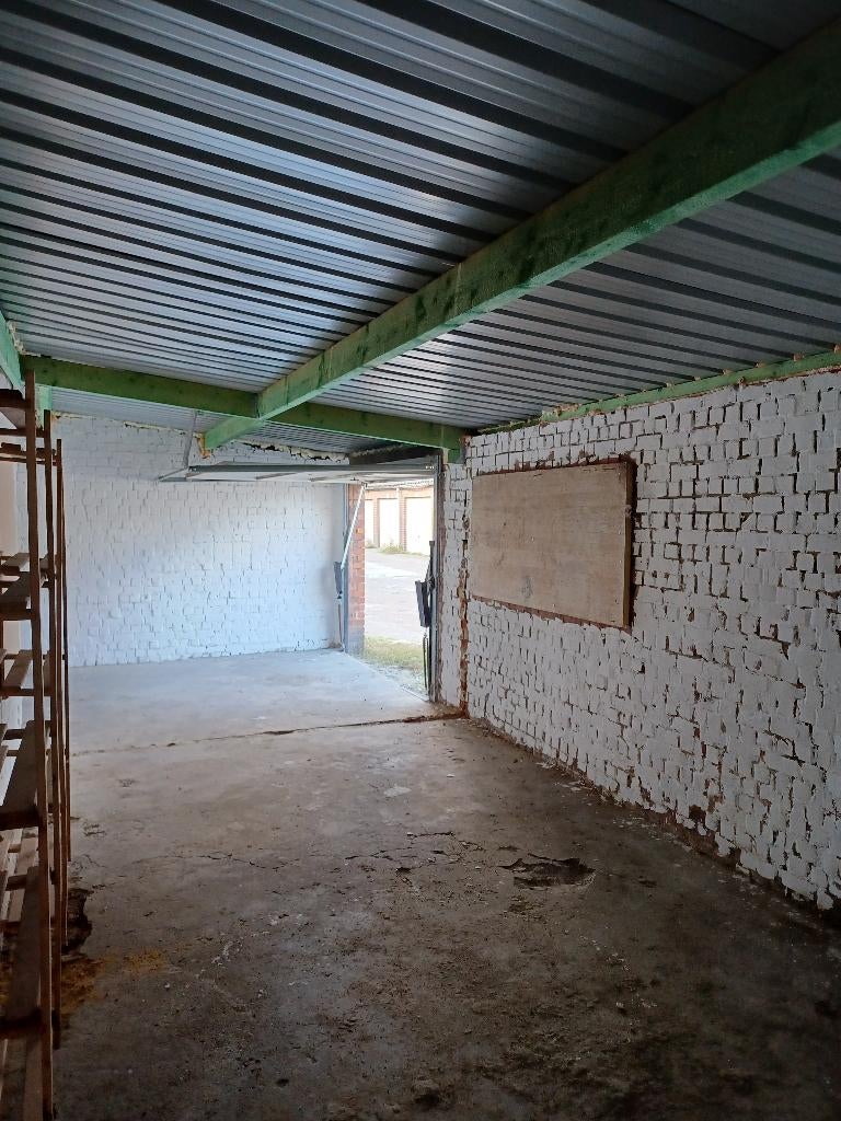 Grand garage double à louer à Marchienne, Immo, Garages & Places de parking, Charleroi