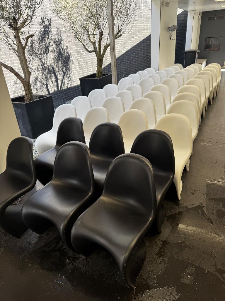 44x Originele Vitra Panton Chairs-designklassieker, Synthétique, Enlèvement, Blanc, Cinq, Six Chaises ou plus