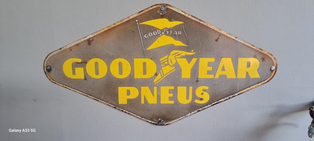 Panneaux en émail GOODYEAR !, Enlèvement