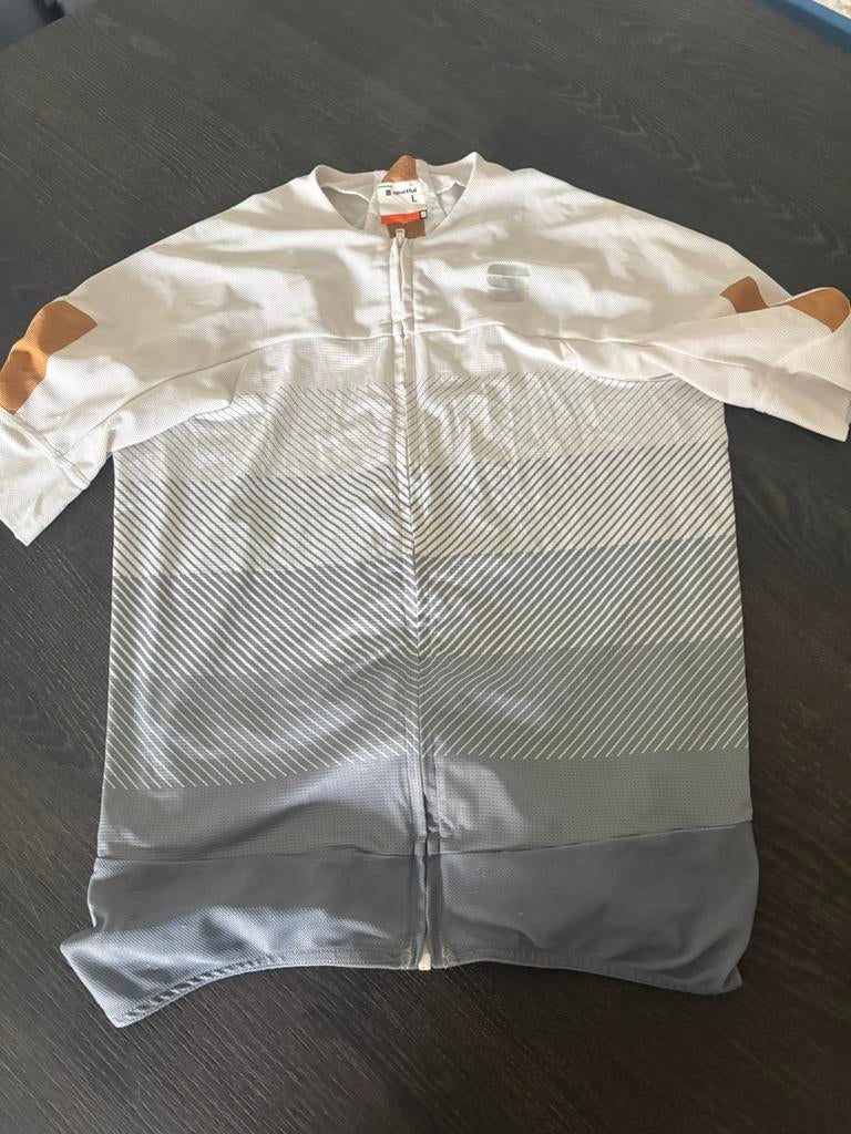 Verschillende koers teneu’s, Ophalen, Zo goed als nieuw, L, Heren