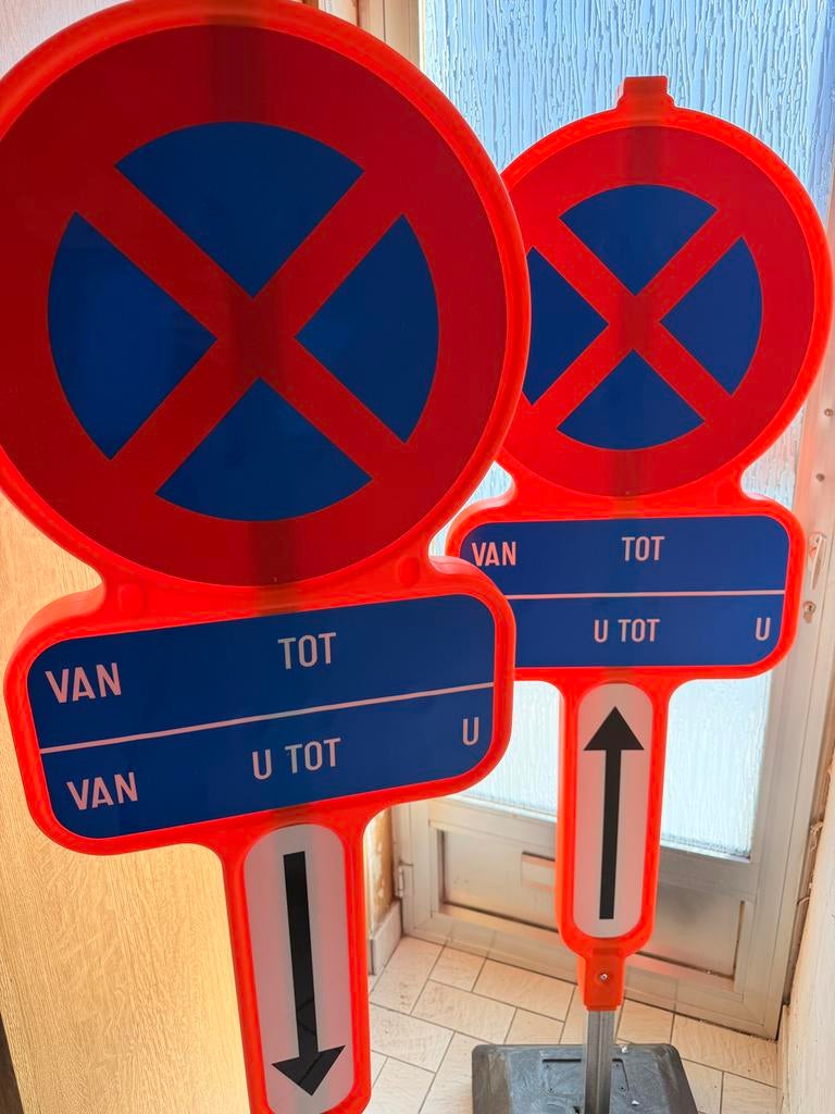 Te Huur - Parkeerverbod set E3, Enlèvement, Neuf