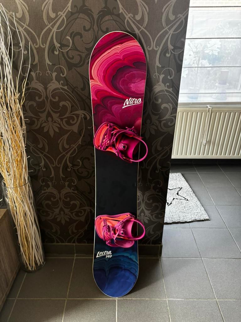 Nitro Lectra 149 Snowboard+Bindingen– Perfect voor Beginners, Ophalen, Zo goed als nieuw, Board