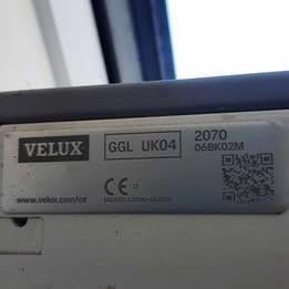 Store occultant velux GGL-UK04 bleu, Moins de 100 cm, Comme neuf, 100 à 150 cm, Enlèvement