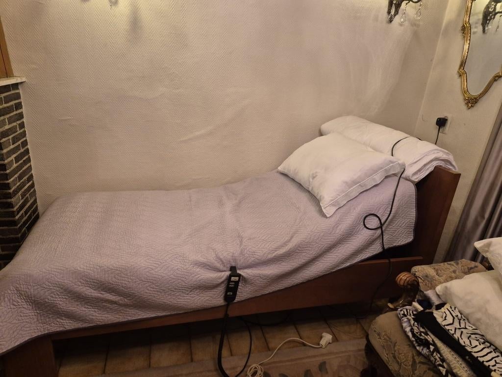 Elektrisch luxe zorg bed/medisch bed incl. matras, 90 cm, Une personne, Enlèvement, Utilisé