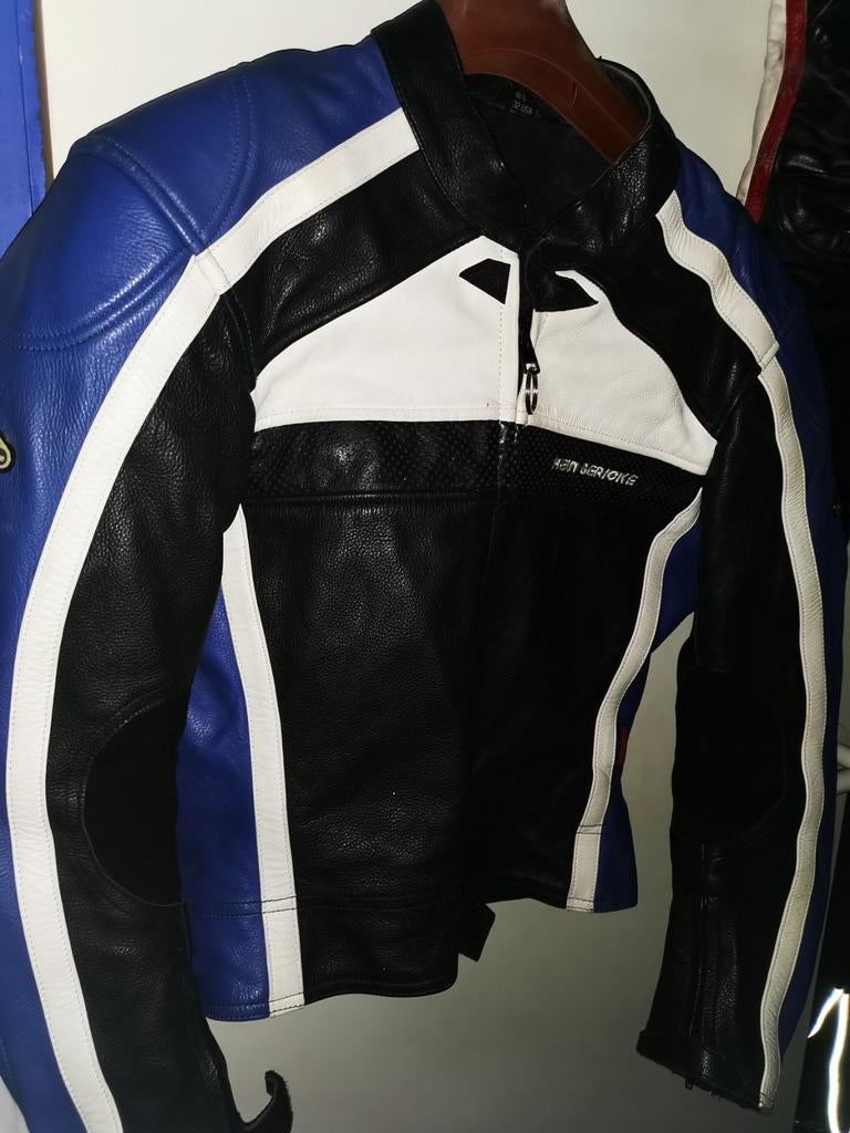 Veste de moto rétro en cuir Hein Gericke Suzuki couleurs M48, Motos, Enlèvement ou Envoi, Femmes, Manteau | cuir, Hein Gericke