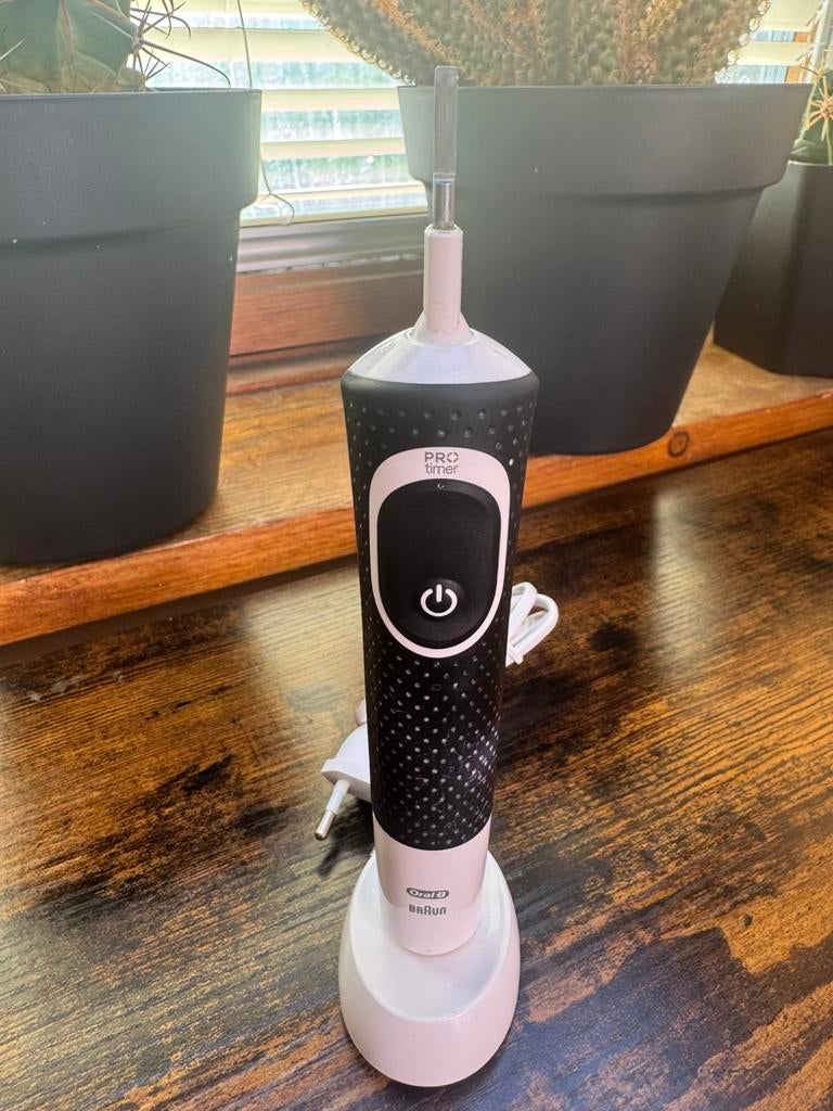 Braun Pro Timer elektrische tandenborstel, Ophalen of Verzenden, Zo goed als nieuw, Tandenborstel