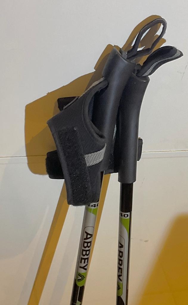 Nordic walk stokken: Abbey Nordic Walking Poles, Sport en Fitness, Bergsport en Wandelen, Zo goed als nieuw, Wandelstok, Ophalen