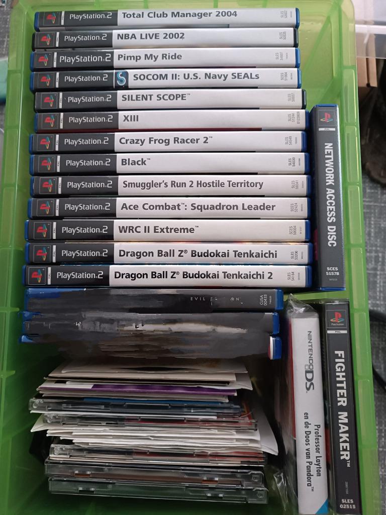 PS1, PS 2, psp games,, Games en Spelcomputers, Ophalen, Zo goed als nieuw, Vanaf 16 jaar