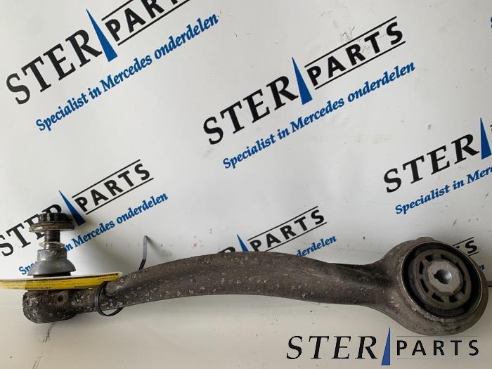 Reactiestang links-voor van een Mercedes C-Klasse, Auto-onderdelen, Gebruikt, -, Ophalen of Verzenden, -