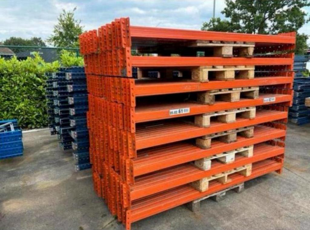 Palletstelling palletrek legbordstelling grootvakstelling, Ophalen