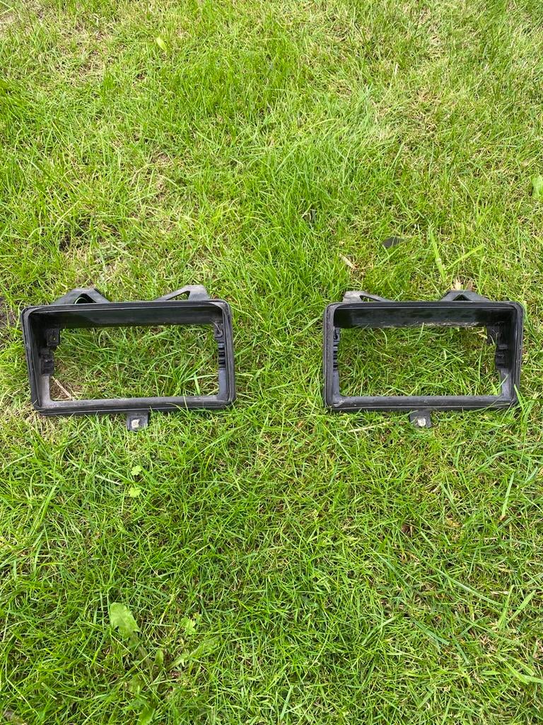 BMW E30 houders mistlampen type1, Auto-onderdelen, Ophalen, BMW