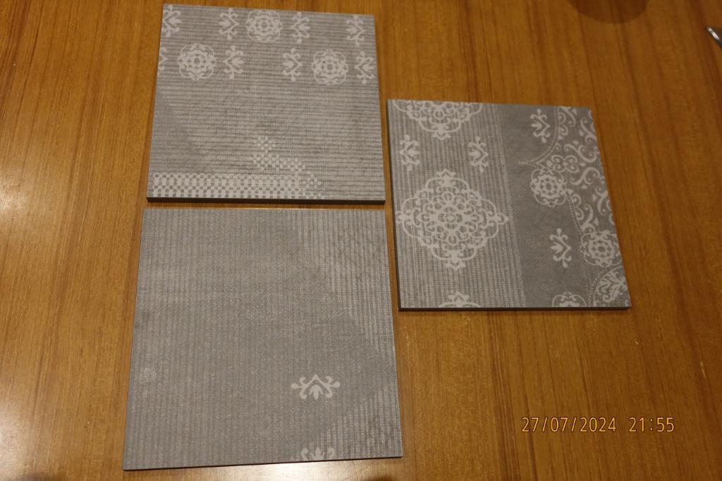 Carrelage, Bricolage & Construction, Dalles & Carrelages, Neuf, Carrelage mural, Céramique, 20 à 40 cm, 20 à 40 cm, Moins de 5 m²