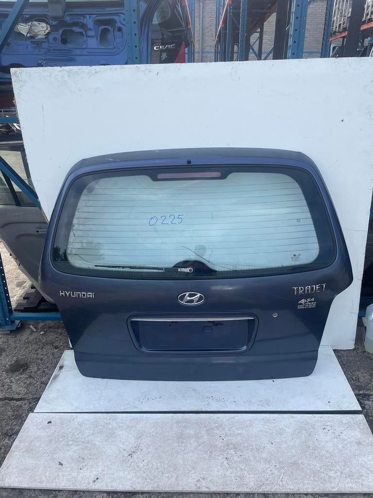 Hyundai Trajet Hatchback, Ophalen, Achter, Hyundai