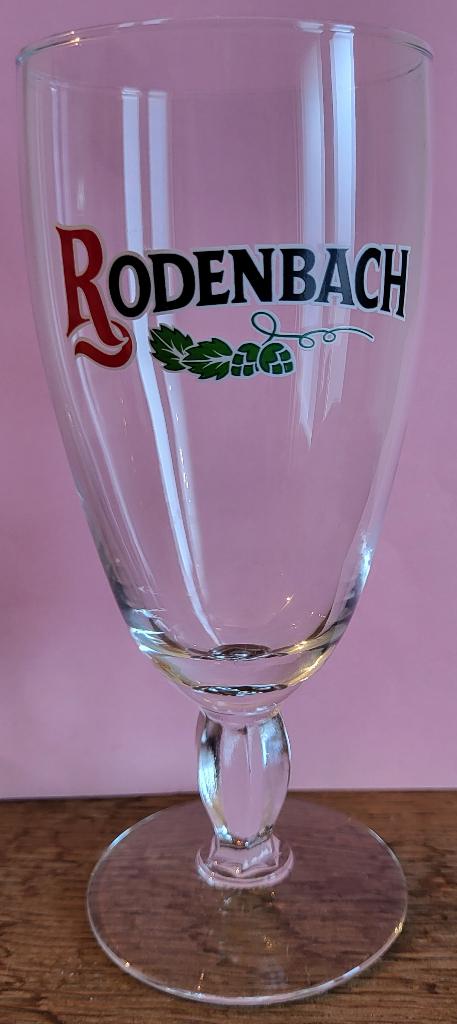 RODENBACH verre à bière sur pied 25 cl 90's ** COMME NEUF **, Enlèvement ou Envoi, Comme neuf, Verre ou Verres, Autres marques
