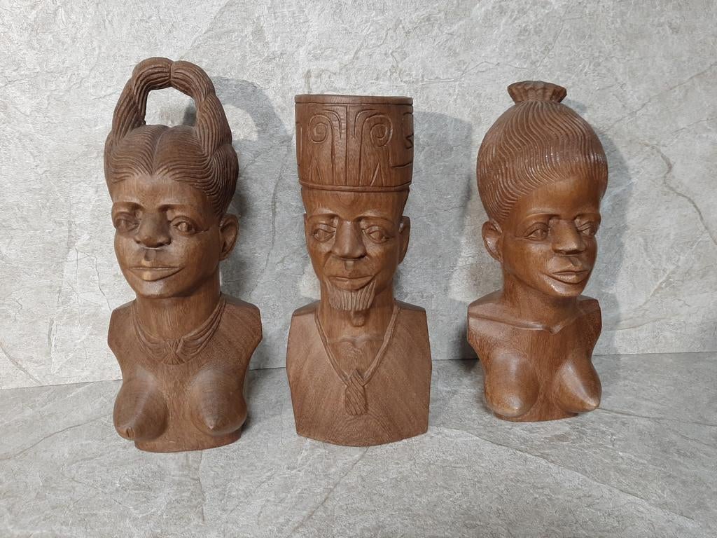 Afrikaanse handgesneden borstbeelden Muaka Boma stijl, Antiek en Kunst, Kunst | Beelden en Houtsnijwerken, Ophalen of Verzenden