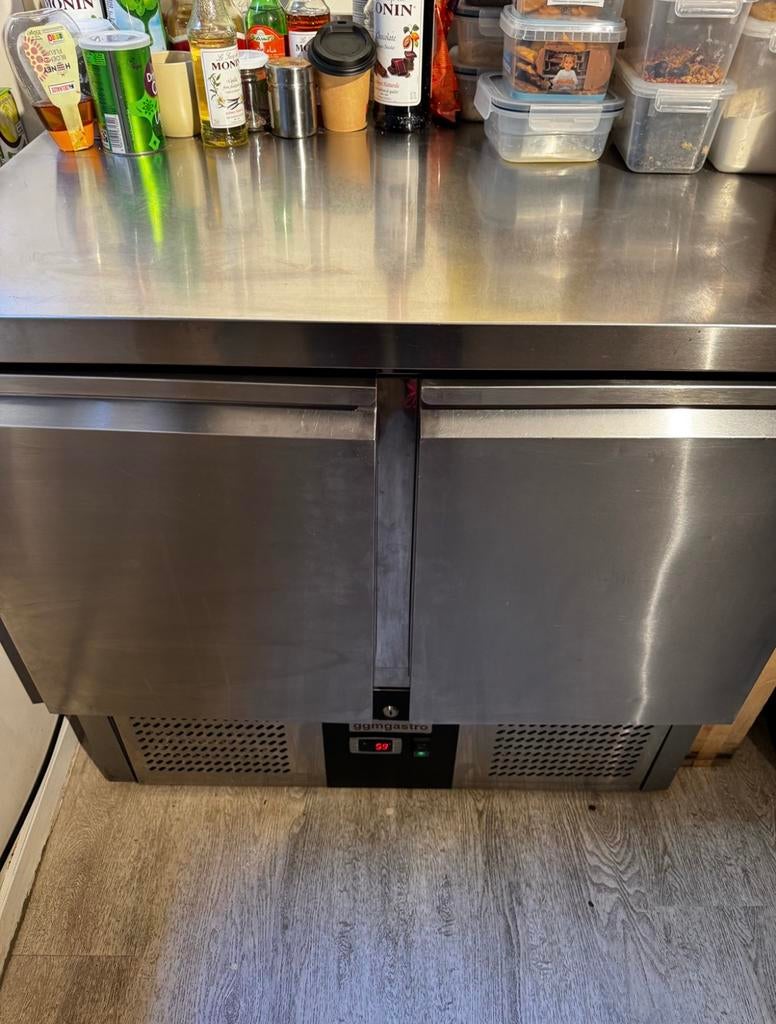 Koelwerkbank GGM Gastro perfecte staat, Ophalen