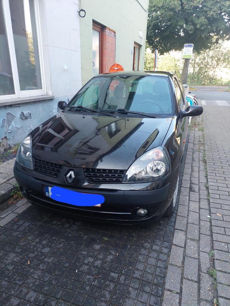Clio te koop benzine., Autos, Renault, Achat, Noir, Vitres électriques, Particulier
