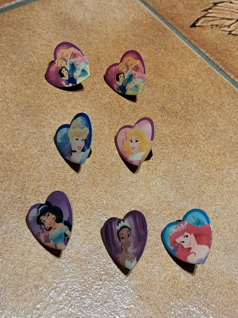Disney Princess Pins, set van 7, Verzamelen, Speldjes, Pins en Buttons, Zo goed als nieuw, Speldje of Pin, Overige onderwerpen