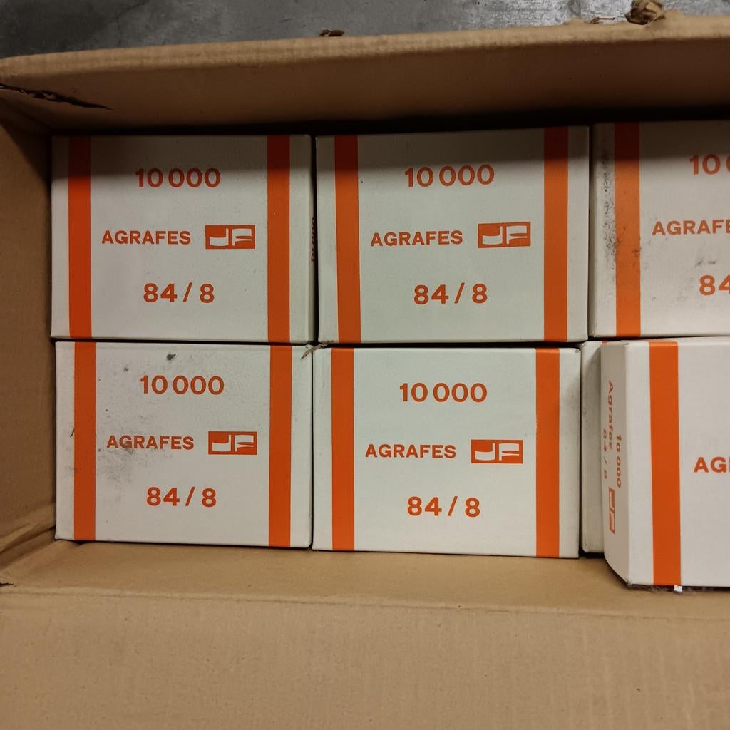 Lot nietjes, Doe-het-zelf en Bouw, Ophalen