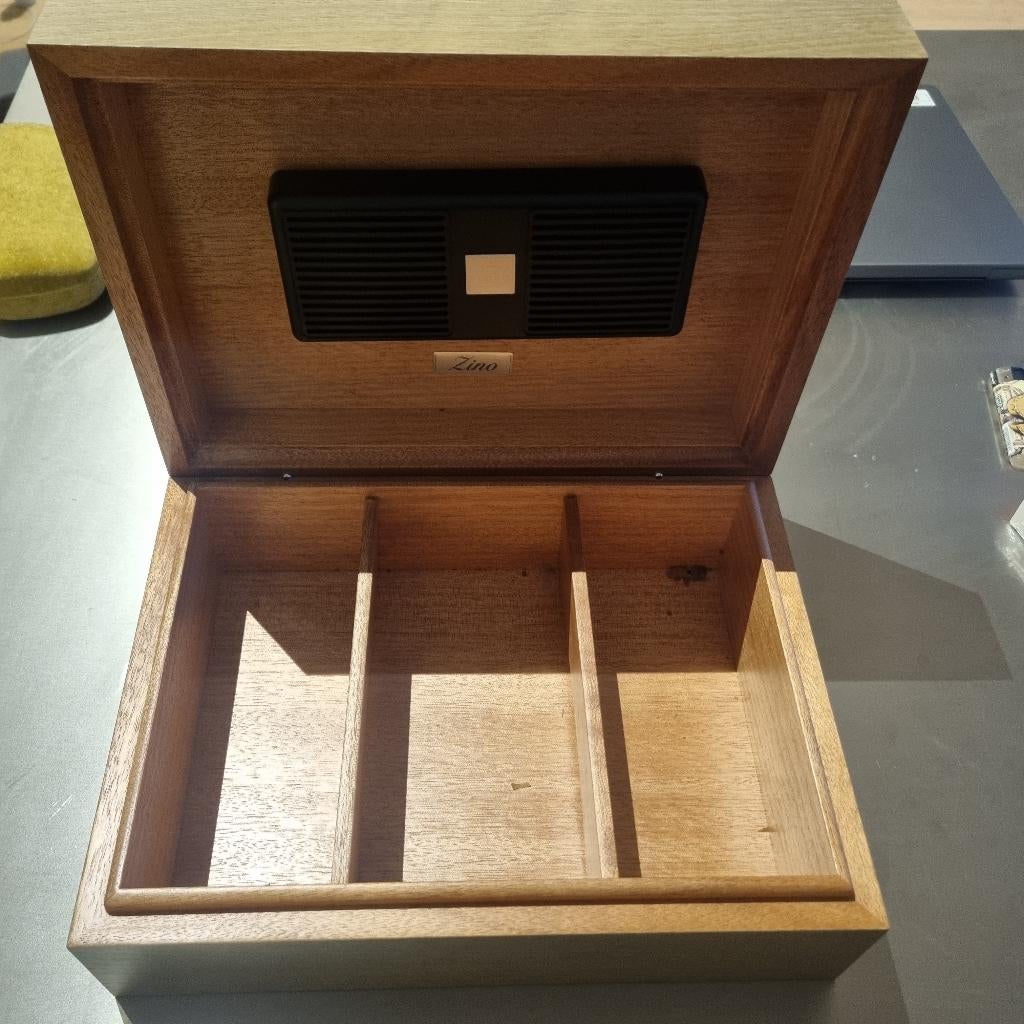 Zino Humidor Z60, Ophalen, Zo goed als nieuw